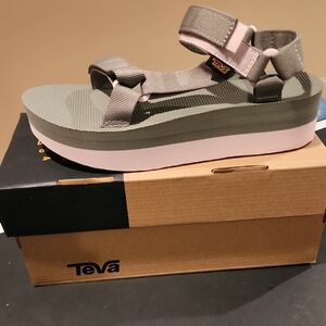 Teva Women's Platform Sandals - Gray and Pink